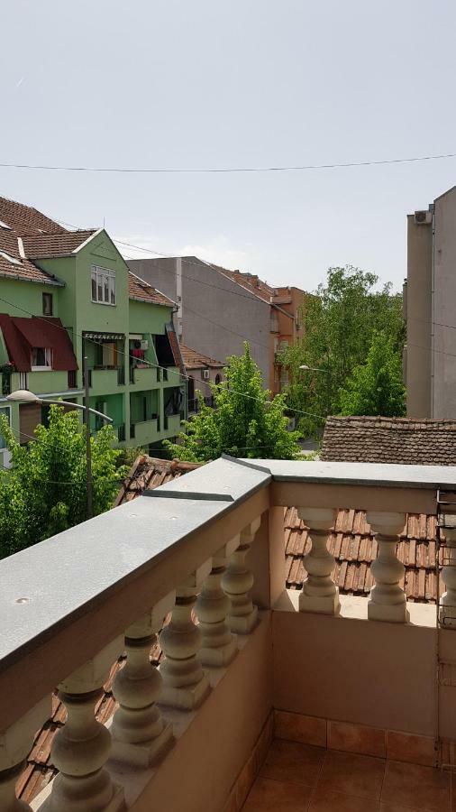 Apartment Krsta Novi Sad Luaran gambar
